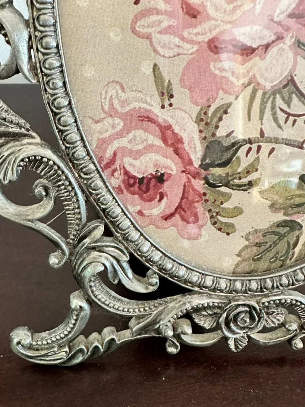 Vintage Oval Ornate Easel Picture Floral Frame Rococo